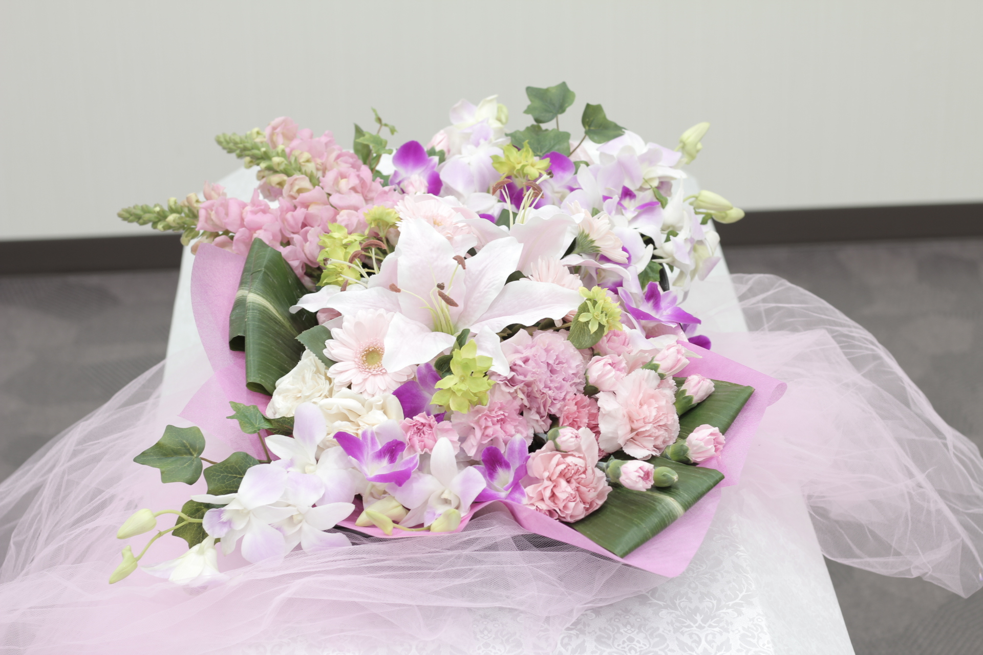 おてごろ葬 ピンク色のお別れの花束 おてごろ葬 福岡 大阪の直葬や火葬式などの格安葬儀